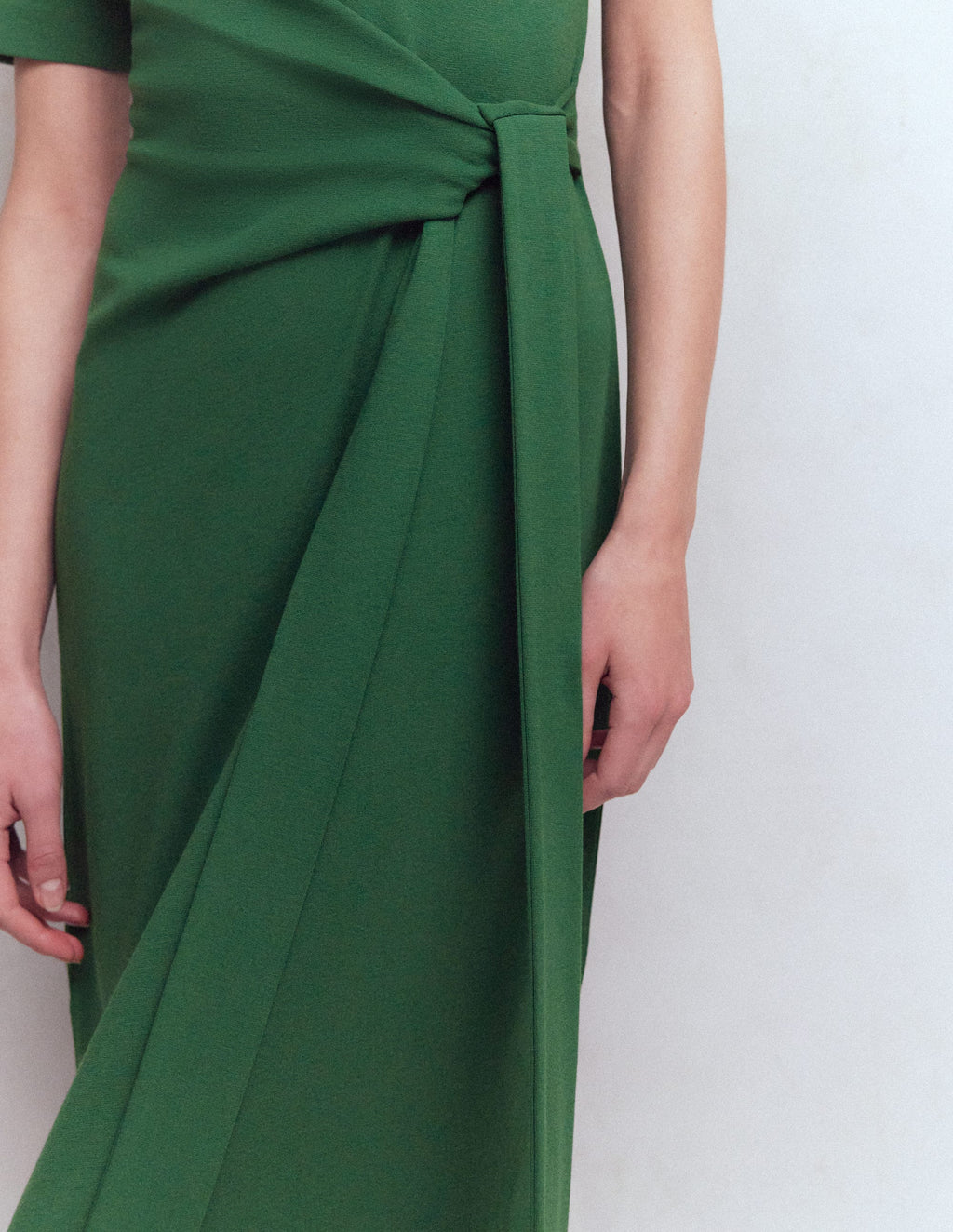 Zinnia Tie Ponte Midi Dress-Dark Green
